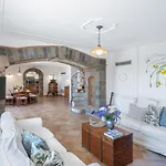 Esposito Villa *